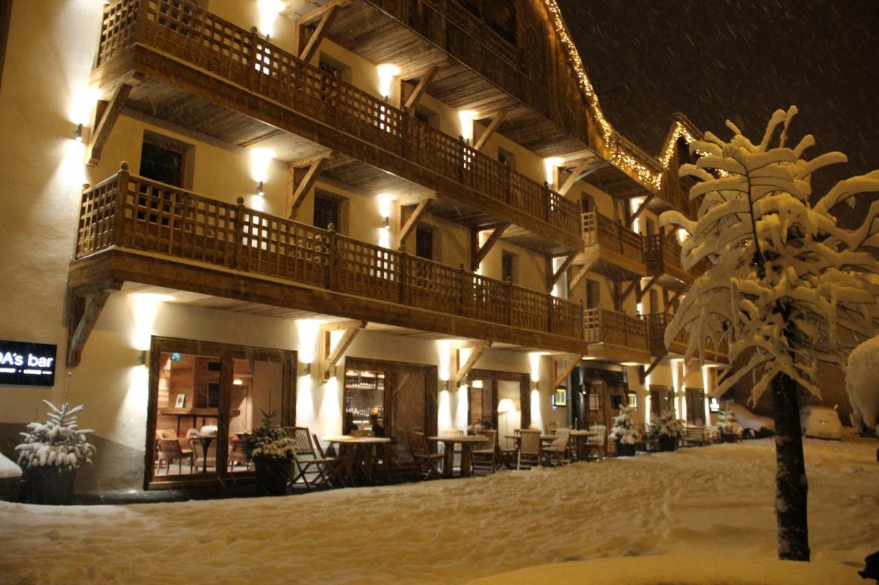 Hotel Le V De ווז'אני מראה חיצוני תמונה