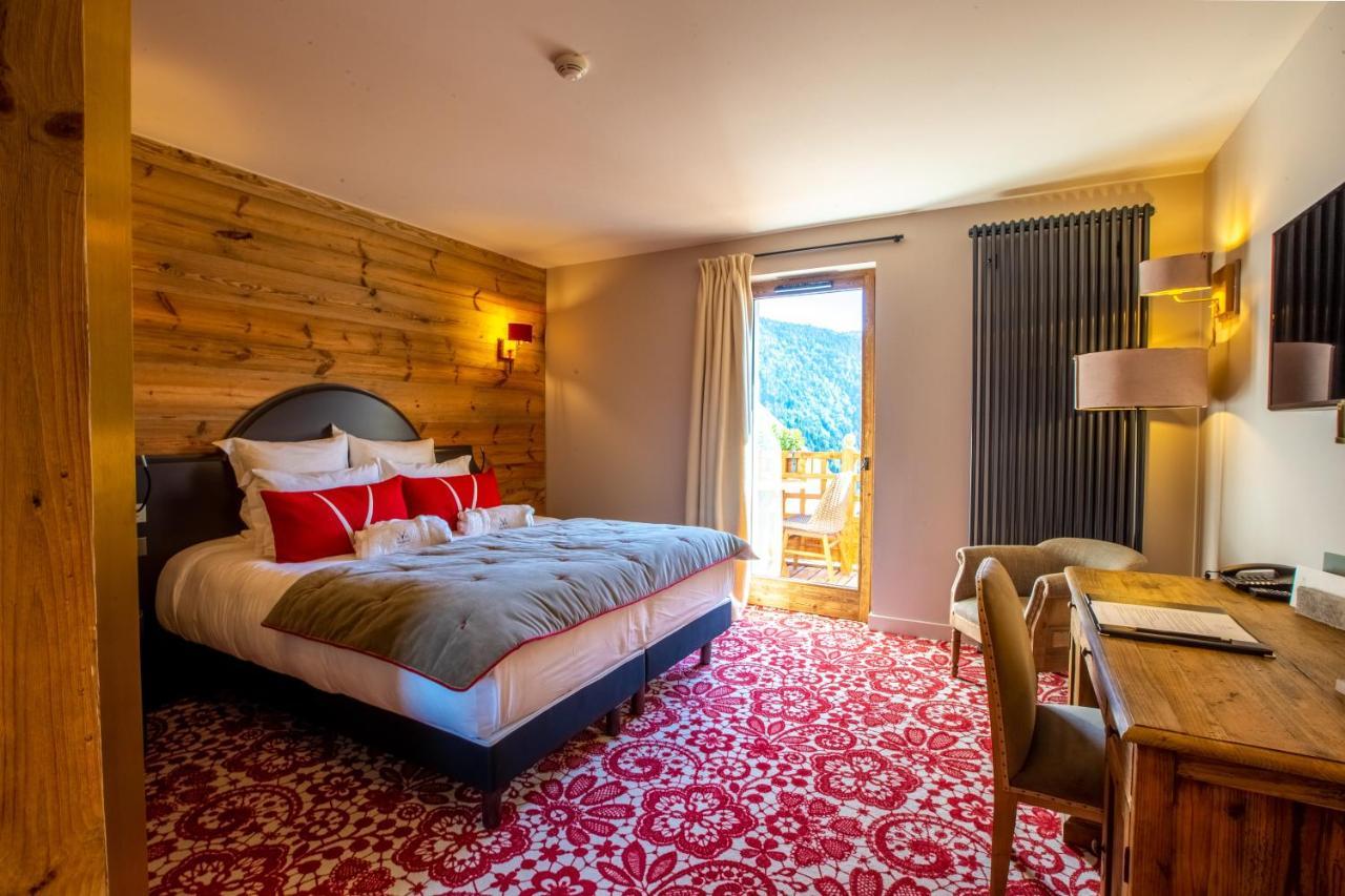 Hotel Le V De ווז'אני מראה חיצוני תמונה