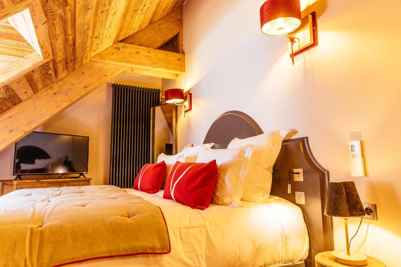 Hotel Le V De ווז'אני מראה חיצוני תמונה