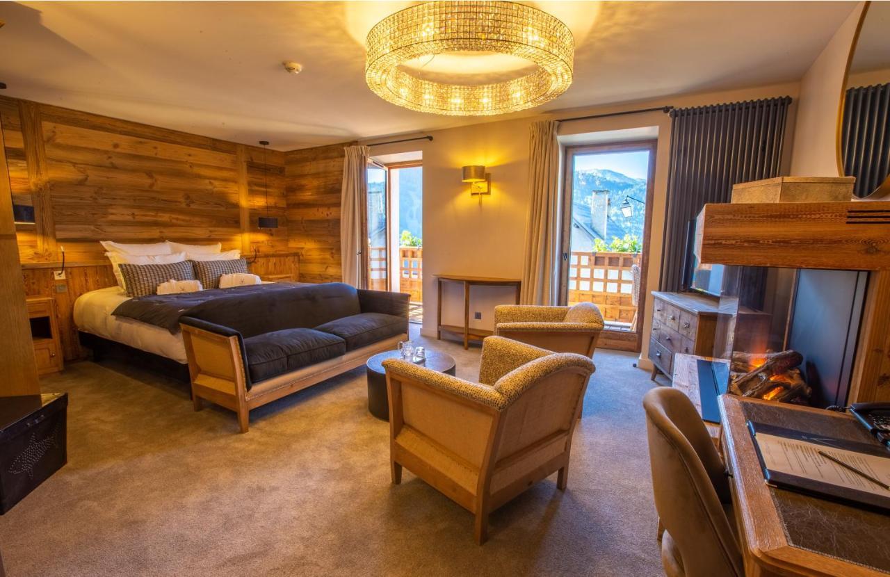 Hotel Le V De ווז'אני מראה חיצוני תמונה