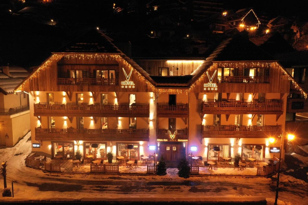 Hotel Le V De ווז'אני מראה חיצוני תמונה